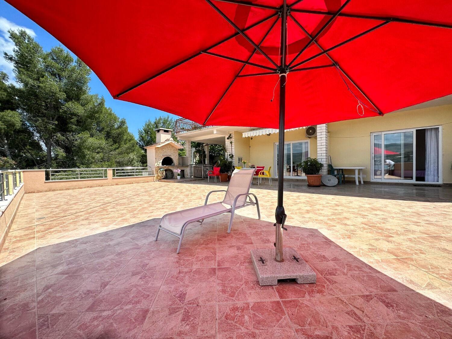Apartments Vini Trogir Exterior foto
