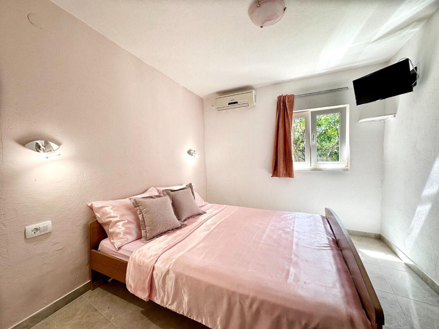 Apartments Vini Trogir Exterior foto