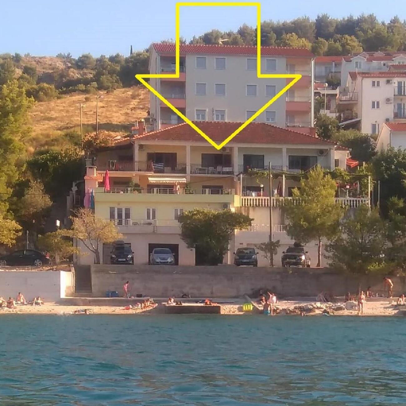 Apartments Vini Trogir Exterior foto